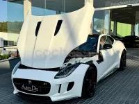 Usado Jaguar F-Type R 551 CV (405 kW) 2014 Blanco Coupe