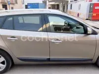 Używany Renault Mégane GrandTour Bose Edition 110 KM (80 kW) 2012 Beżowy Kombi