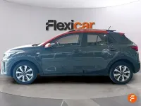 Usado Kia Stonic 100 CV (73 kW) 2021 Gris SUV