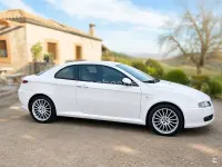 Usado Alfa Romeo GT Distinctive 150 CV (110 kW) 2004 Blanco Coupe