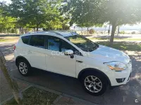 Usado Ford Kuga Trend 140 CV (102 kW) 2011 Blanco SUV