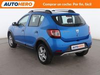 Usado Dacia Sandero Stepway 90 CV (66 kW) 2014 Azul Utilitario