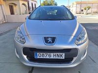 Usado Peugeot 308 SW Access 92 CV (67 kW) 2012 Gris / plata Familiar