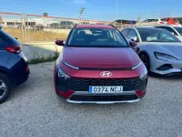 Usado Hyundai Bayon 80 CV (58 kW) 2025 Rojo SUV