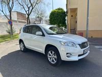 usado Toyota RAV4 2.2D-4D Executive 4x2