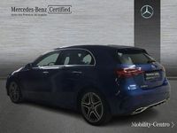 Usado Mercedes A180 AMG line 116 CV (85 kW) 2024 Azul espectra Berlina