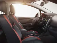 Usado Renault Clio Zen 90 CV (66 kW) 2018 Blanco Familiar