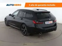 Usado BMW 320e Sport Line 2024 Negro Familiar