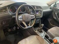 Usado VW Tiguan Life 122 CV (89 kW) 2022 Blanco SUV