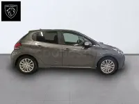 Usado Peugeot 208 Active 75 CV (55 kW) 2019 Gris / plata Utilitario