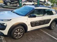 Usado Citroën C4 Cactus Business Class 100 CV (73 kW) 2015 Blanco Utilitario