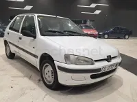 Usado Peugeot 106 60 CV (44 kW) 1997 Blanco Utilitario