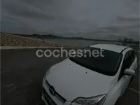 Usado Ford Focus Titanium 120 CV (88 kW) 2015 Blanco Familiar