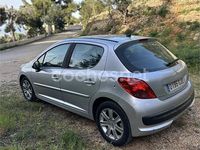 Usado Peugeot 207 Premium 120 CV (88 kW) 2008 Gris / plata Berlina