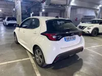 Usado Toyota Yaris Active 116 CV (85 kW) 2025 Blanco Utilitario