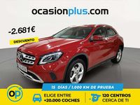 Usado Mercedes GLA180 122 CV (89 kW) 2019 Rojo SUV