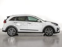Usado Kia Niro 141 CV (103 kW) 2021 Blanco SUV