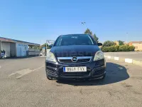 Usado Opel Zafira Enjoy 120 CV (88 kW) 2008 Negro Monovolumen