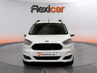 Usado Ford Tourneo Courier Ambiente 102 CV (75 kW) 2015 Blanco Monovolumen