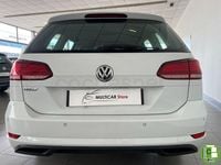 Usado VW Golf VII Advance 115 CV (84 kW) 2020 Blanco Familiar