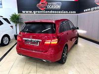 Usado Mercedes B180 110 CV (80 kW) 2016 Rojo Monovolumen