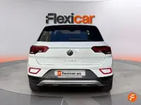 Usado VW T-Roc Life 150 CV (110 kW) 2023 Blanco SUV