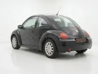 Begagnad VW New Beetle 102 HK (75 kW) 2006 Svart Halvkombi