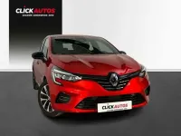 Usado Renault Clio Techno 91 CV (66 kW) 2023 Rojo Utilitario