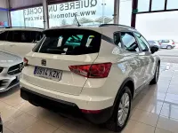 Usado Seat Arona Style 95 CV (69 kW) 2019 Blanco SUV