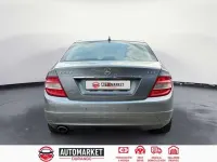 Usado Mercedes C200 136 CV (100 kW) 2010 Gris Berlina