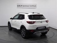 Usado Kia Stonic 120 CV (88 kW) 2020 Blanco SUV