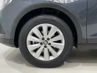 Usado Seat Arona Reference 95 CV (69 kW) 2021 Gris SUV