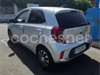 Usado Kia Picanto 67 CV (49 kW) 2022 Gris / plata Utilitario