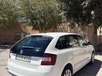 Usado Skoda Rapid Active 95 CV (69 kW) 2019 Blanco Berlina