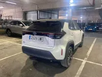 Usado Toyota Yaris Cross Style 116 CV (85 kW) 2022 Blanco SUV