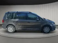 Begagnad VW Touran Edition 105 HK (77 kW) 2013 Grå Minibuss