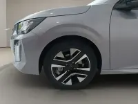 Nuevo Peugeot 208 Allure 110 CV (80 kW) 2026 Gris Utilitario