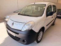 Usado Renault Kangoo Expression 90 CV (66 kW) 2011 Blanco Monovolumen