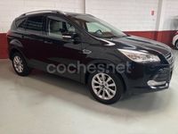Usado Ford Kuga Titanium 150 CV (110 kW) 2015 Negro SUV