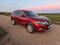 Usado Nissan X-Trail Acenta 150 CV (110 kW) 2021 Granate SUV