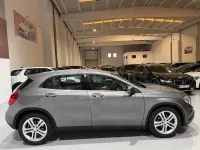 Usado Mercedes GLA220 Urban 170 CV (125 kW) 2014 Gris / plata SUV