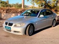 Usado BMW 318 116 CV (85 kW) 2006 Gris Berlina