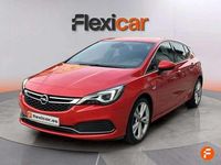Usado Opel Astra Excellence 150 CV (110 kW) 2018 Rojo Familiar