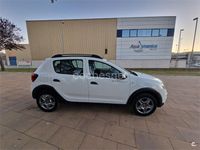 Usado Dacia Sandero Comfort 90 CV (66 kW) 2018 Blanco Berlina