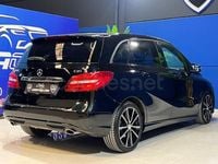 Usado Mercedes B180 AMG line 109 CV (80 kW) 2014 Negro Monovolumen