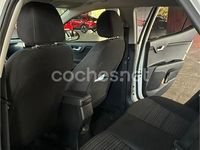 Usado Kia Stonic 100 CV (73 kW) 2022 Blanco SUV