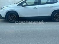 Usado Peugeot 2008 Active 82 CV (60 kW) 2015 Blanco SUV