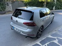 Usado VW Golf VIII GTI 245 CV (180 kW) 2020 Gris / plata Berlina