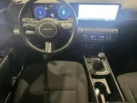 Usado Hyundai Kona 120 CV (88 kW) 2024 Blanco SUV