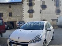 Usado Peugeot 208 Active 75 CV (55 kW) 2018 Blanco Utilitario